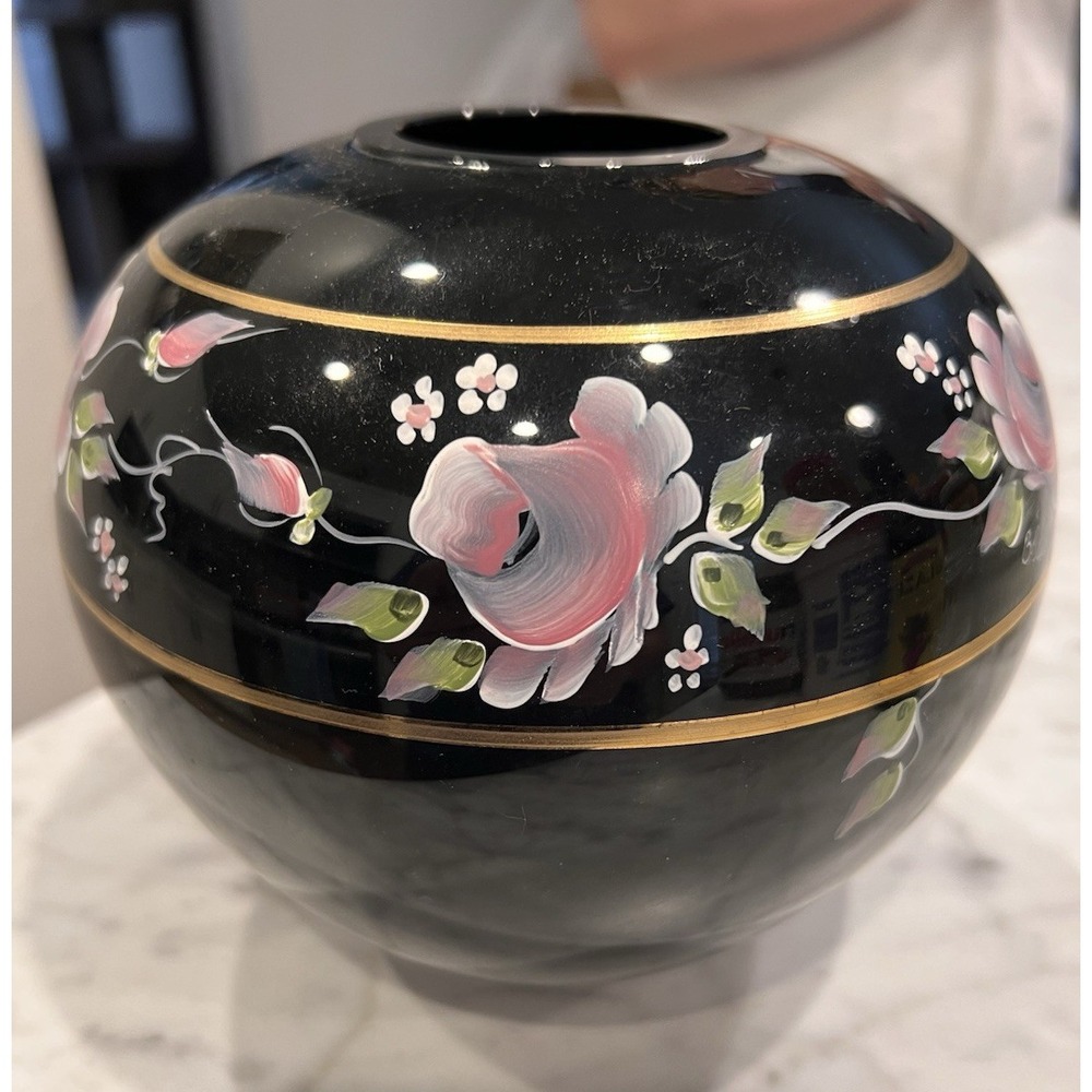Fenton The Museum Collection 2003 Black Amethyst Hand Painted Rose Bowl Vase